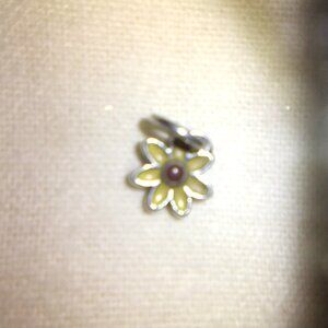 James Avery Small Flower Charm